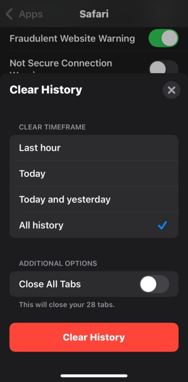 iOS Clear History option in Safari settings.